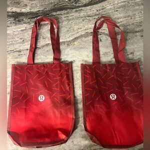 Lululemon lot of 2 shopping 🛍️ bags